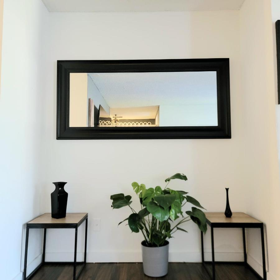 Hi-Tek-Duplex A-Two 75In 4K Led Villa Charleston Exteriör bild